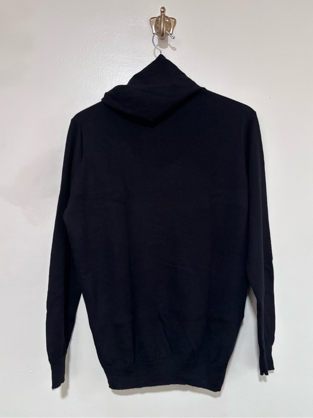 Peter Millar NWT Black Men's Merino Wool Hooded Sweater size S minimalist clean‎ - Picture 2 of 5